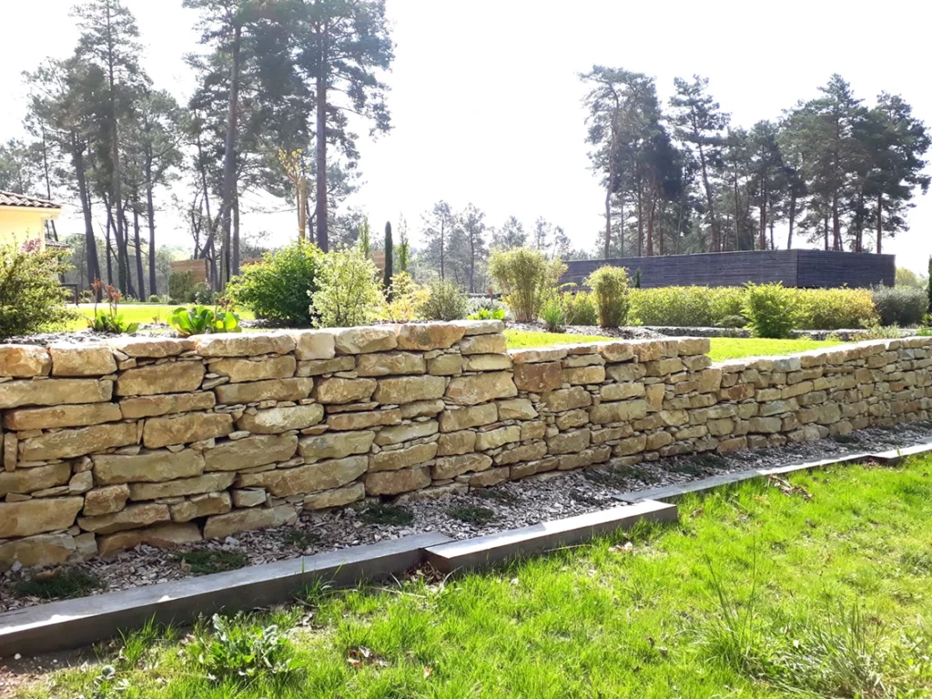 enrochement-muret-pierre-seche enrochement-muret-pierre-seche