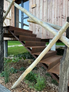 escalier-marches-acier-corten
