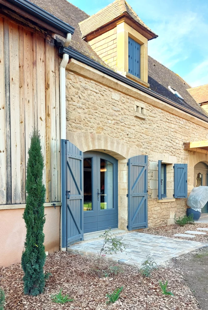 pavage-pave-pierre-naturelle-sortie-maison pavage-pave-pierre-naturelle-sortie-maison