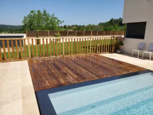 terrasse-bois-pin-traite-us-piscine
